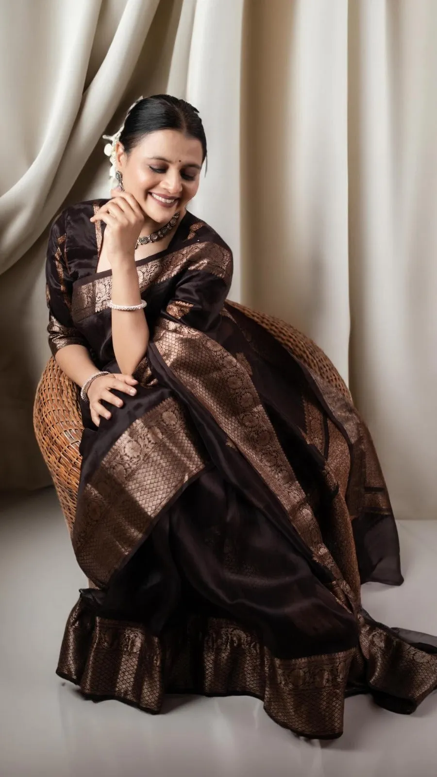 Ravishing Brown Soft Silk Saree With Designer Blouse Piece